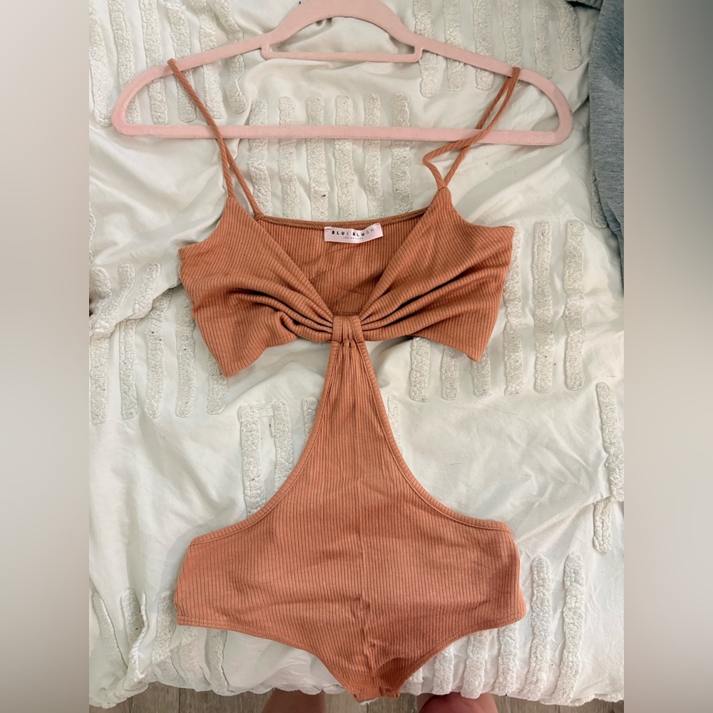 Women's Tan bodysuit